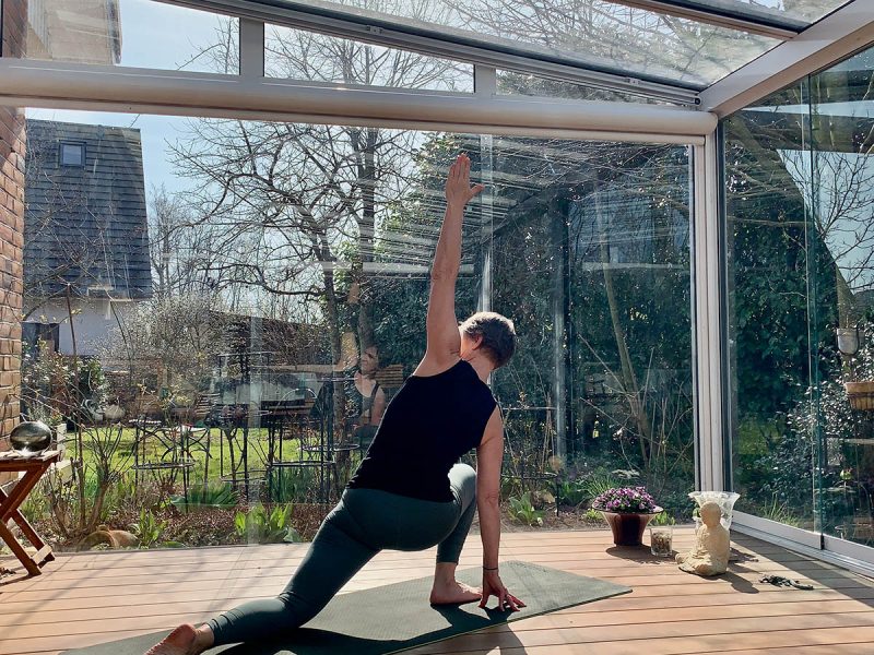 Wintergarten Yoga bei Sonnenschein